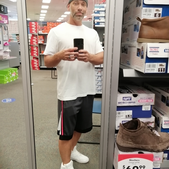 Meet your Posher, iBall - Picture 2 of 12